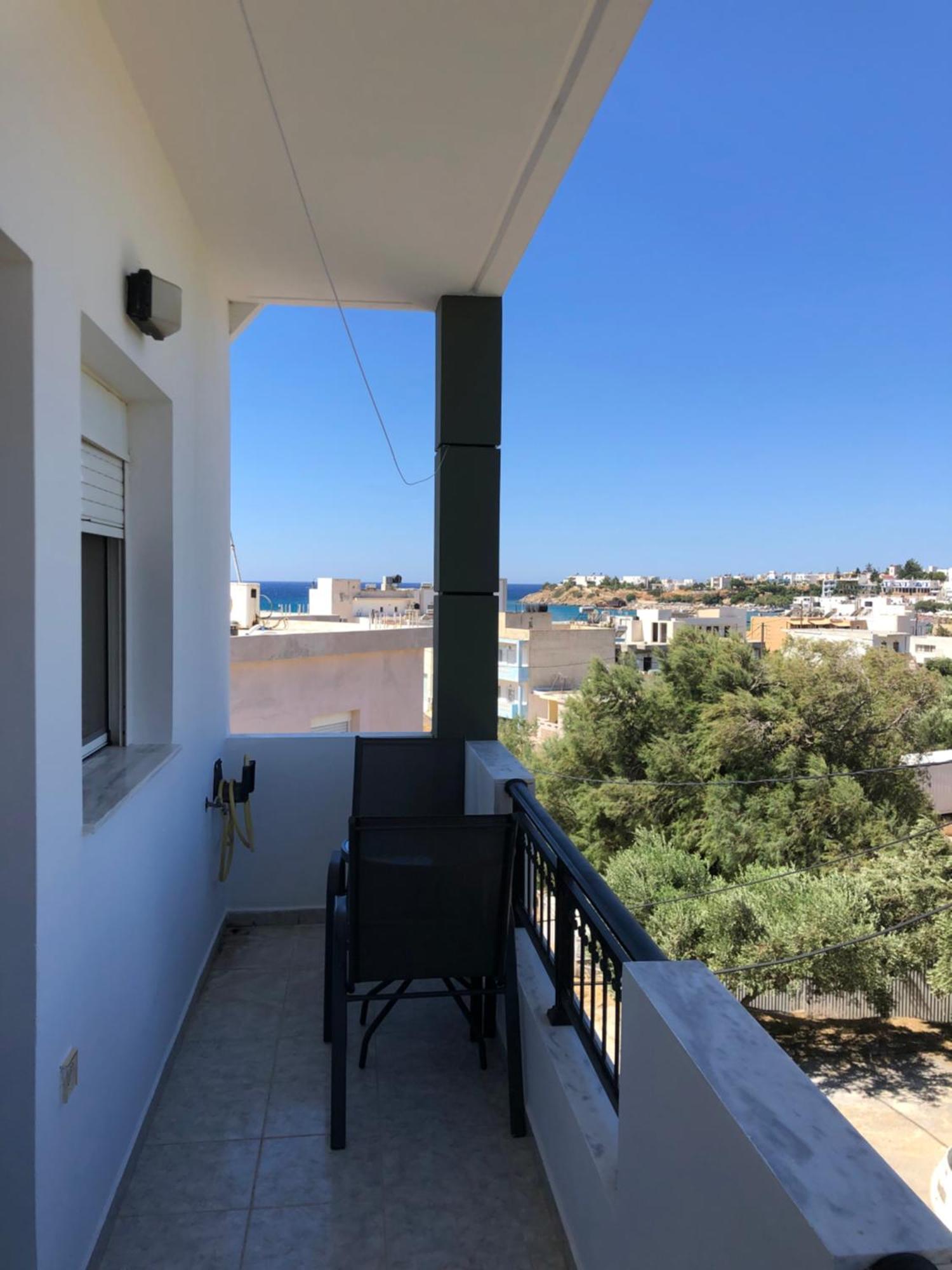 Blue Sky Apartment
